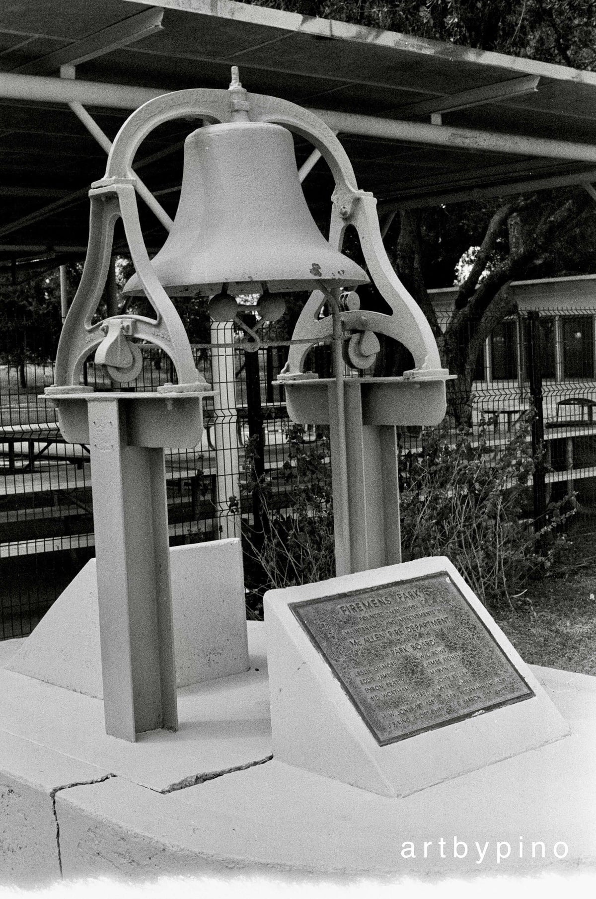 Arista 400 Film Sample Photos (35mm B&W)