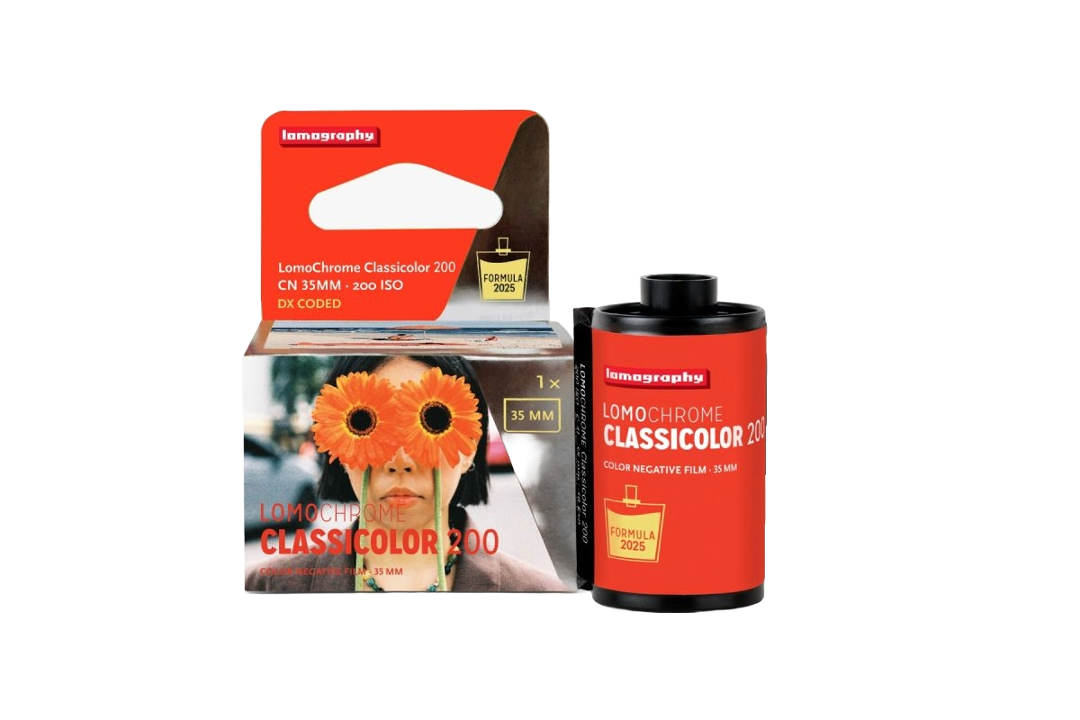 Red lomography lomochrome classicolor 200 color negative film canister with black top and white text.