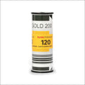 Kodak professional gold 200 film roll, featuring a cylindrical design with black and white ends and a prominent yellow label displaying ’120’’ for medium format photography.