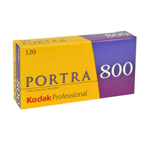 Kodak Portra 800 ISO 120 professional film pack, ideal for low light photography and vibrant color reproduction.