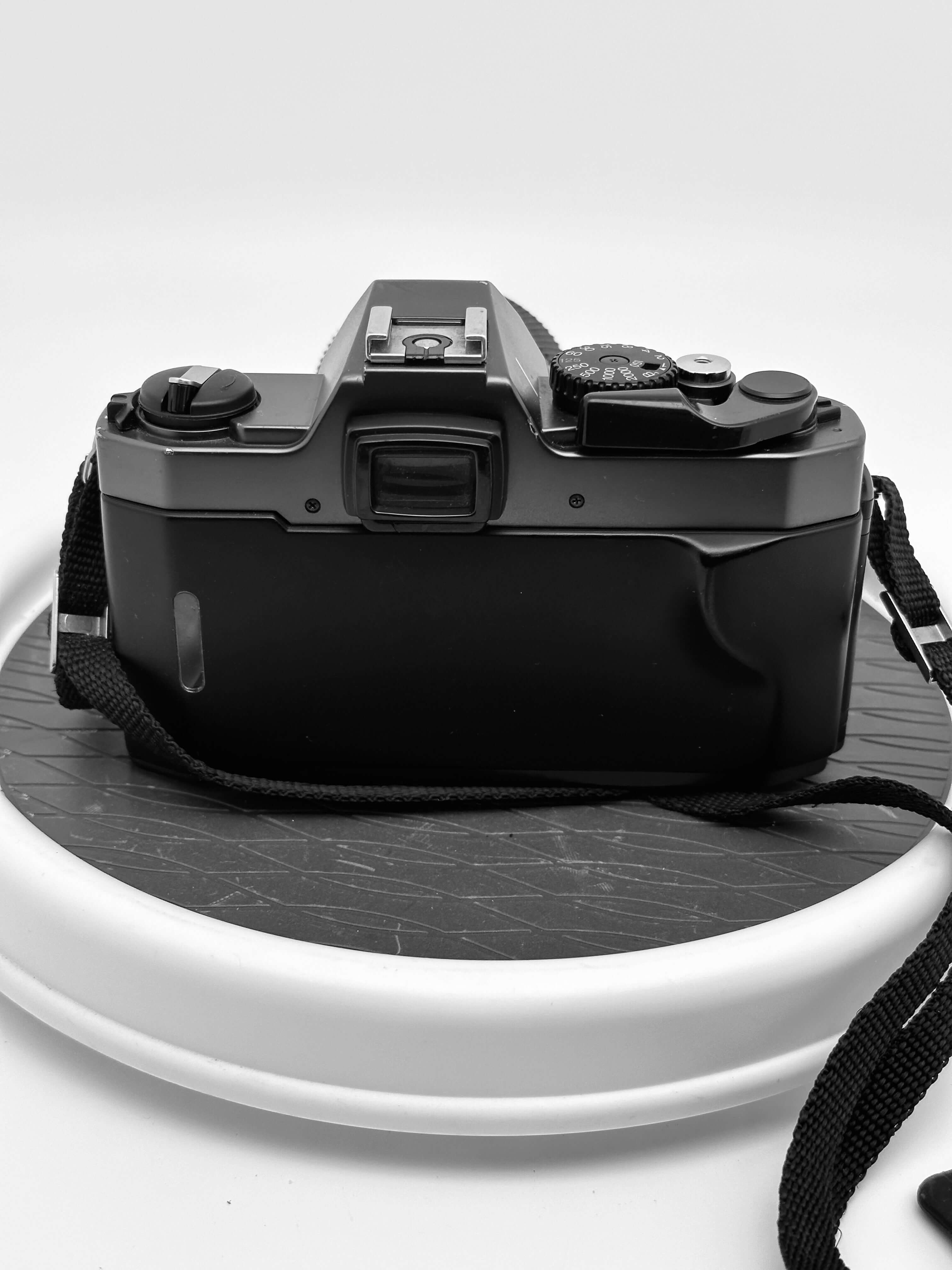 The Olympus OM-2000 – not a true blood Olympus, but a cheap