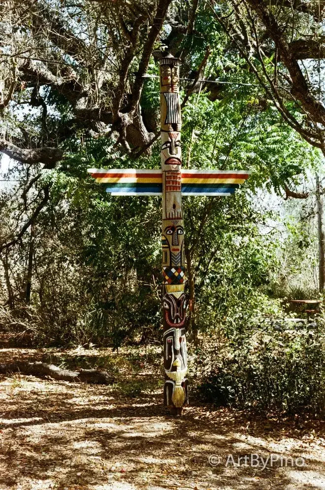 Tall carved wooden totem pole scanned with Epson V600, view fullsize