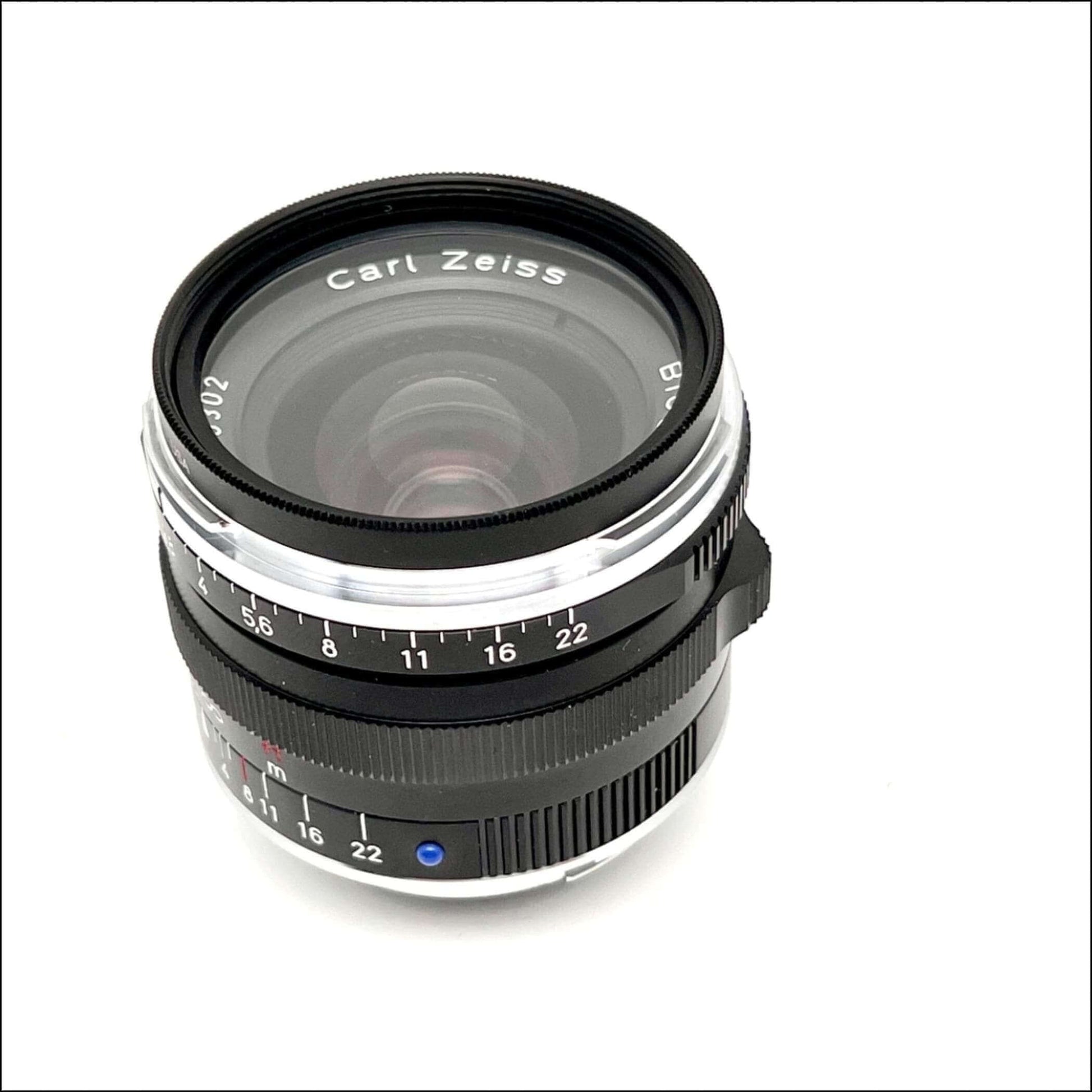 Carl Zeiss Biogon 28mm f2.8 T* lens, excellent condition, clear glass, minimal signs of use, perfect for vintage photography.